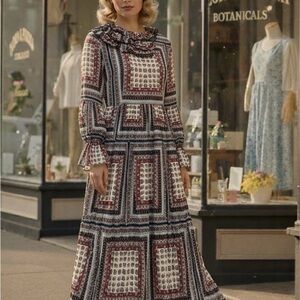 Dainty Jewells Large Vintage 3/4 sleeves Printed Maxi Dress stunning dress